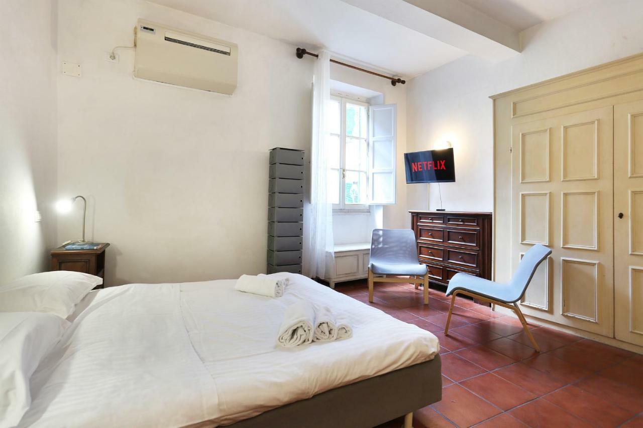 Concetta Apartment Флоренция Екстериор снимка