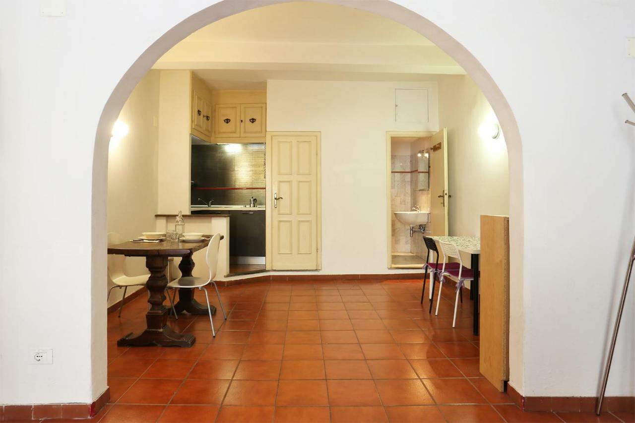 Concetta Apartment Флоренция Екстериор снимка
